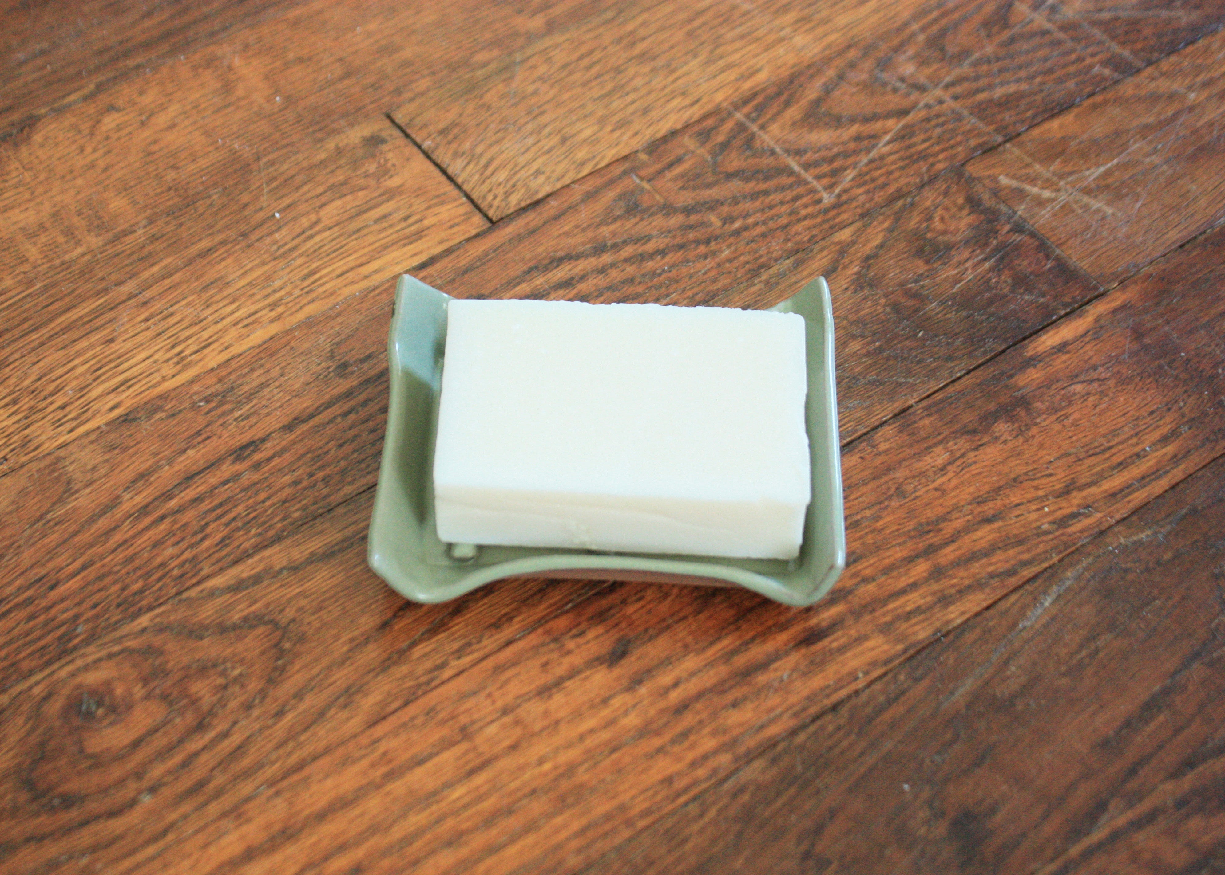 Ceramic Soap Dish - Seafoam Green
